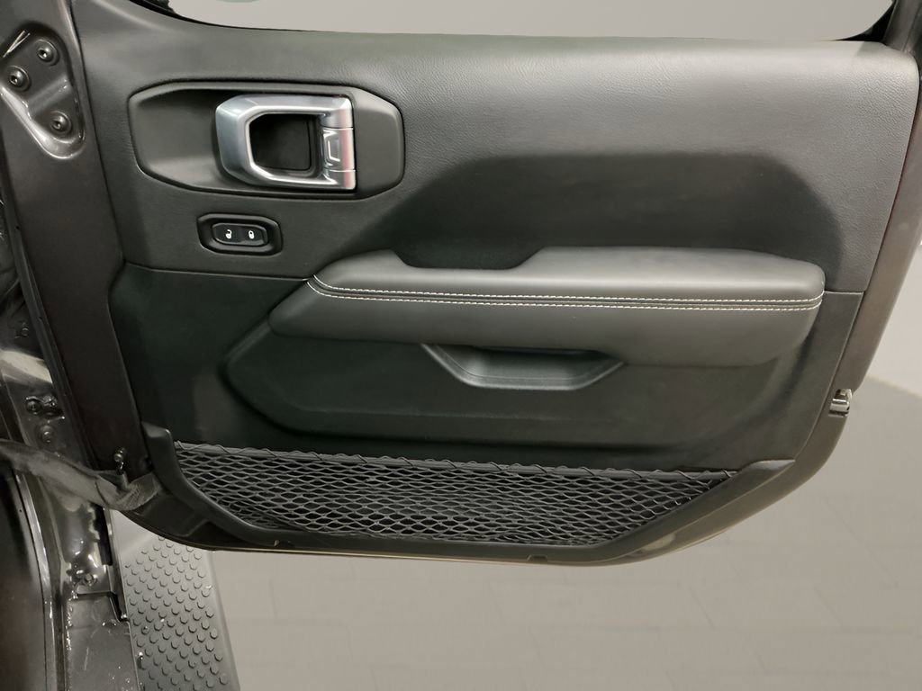 Used 2021 Jeep Wrangler Unlimited Sahara w/ Cold Weather Group image 29