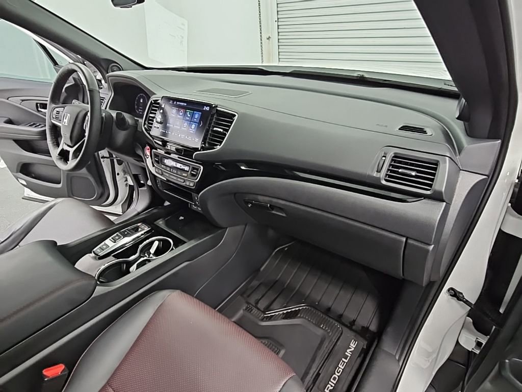 Used 2026 Honda Ridgeline Black Edition image 43