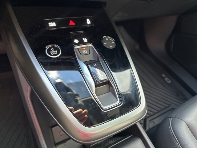 Used 2023 Audi Q4 e-tron Premium Plus image 14