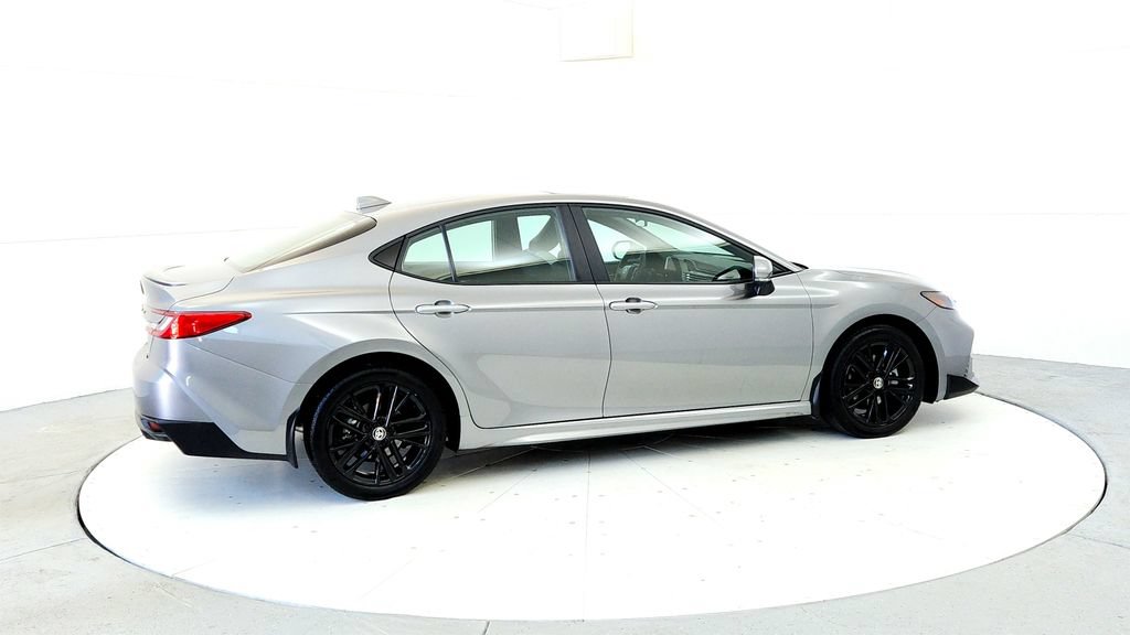 Used 2026 Toyota Camry SE w/ Convenience Package AWD/4WD image 6
