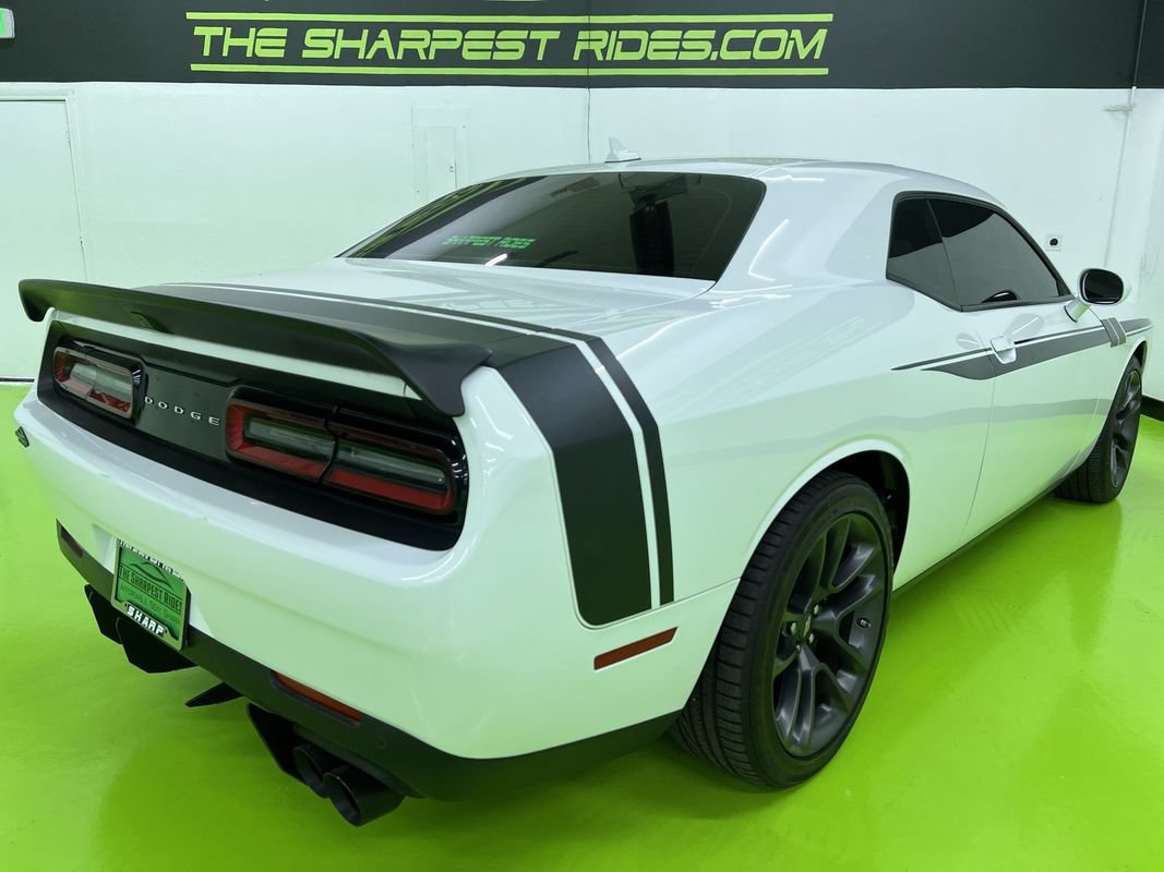 Used 2021 Dodge Challenger R/T Scat Pack w/ Driver Convenience Group RWD image 10