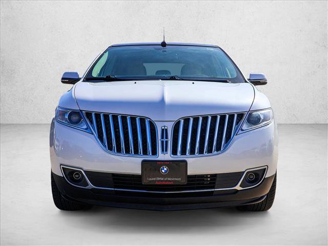 Used 2013 Lincoln MKX AWD image 2