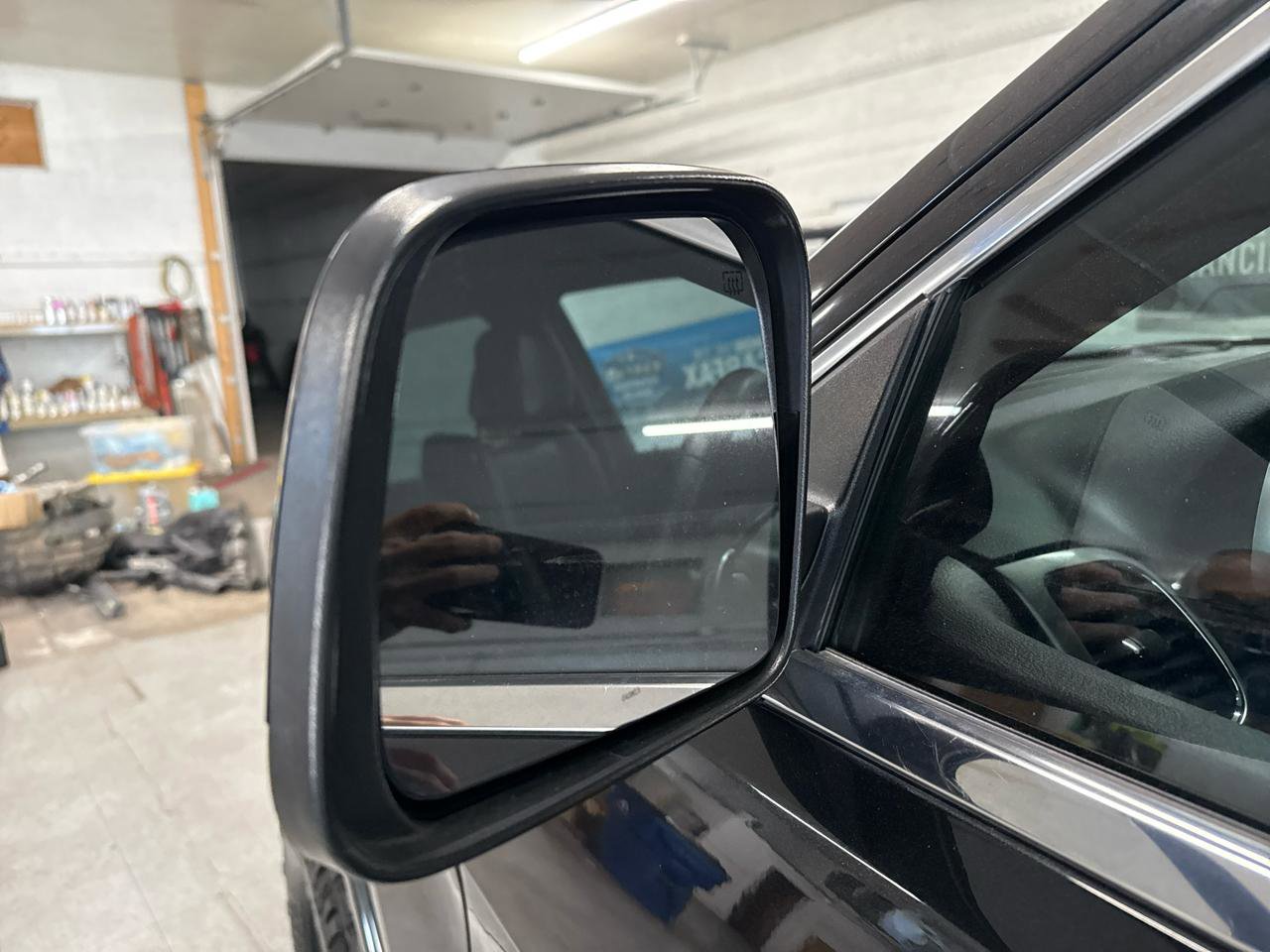 Used 2015 Jeep Grand Cherokee Altitude image 92