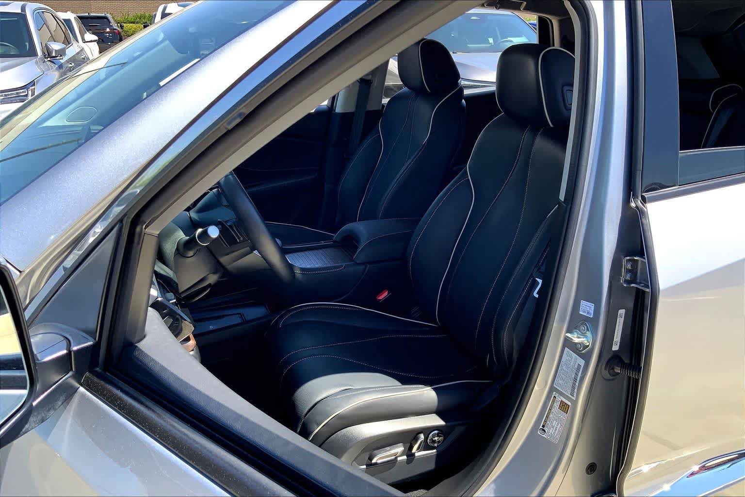 Used 2024 Acura RDX SH-AWD w/ Advance Package image 8