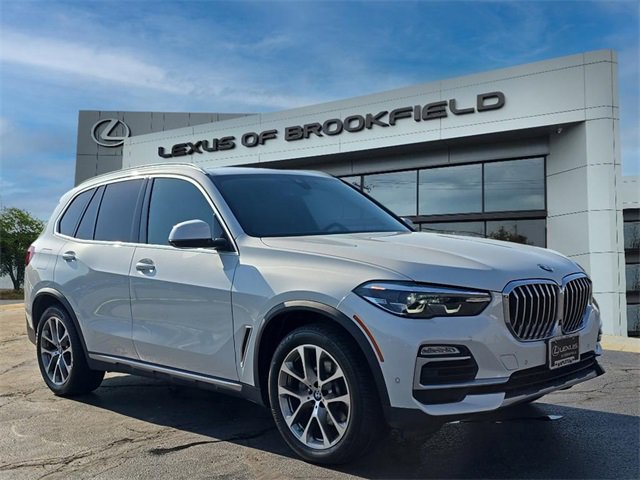 Used 2021 BMW X5 xDrive40i w/ Premium Package