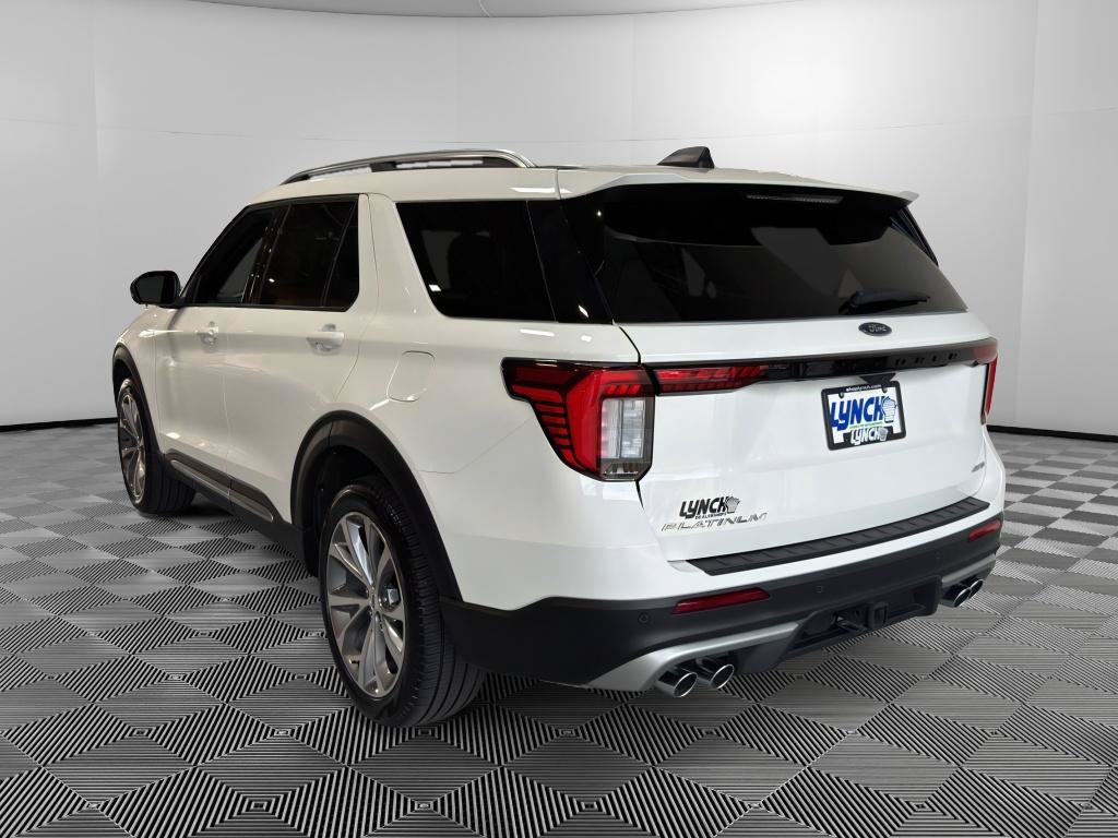 Used 2025 Ford Explorer Platinum w/ Ultimate Package AWD/4WD image 3