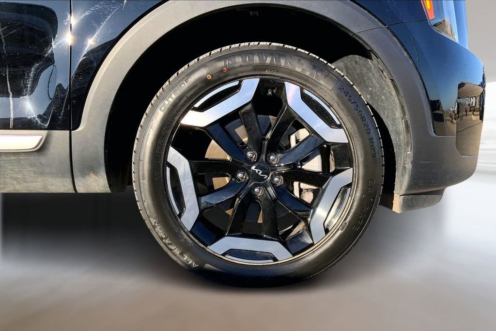 Used 2024 Kia Telluride S w/ S Sunroof Package image 9