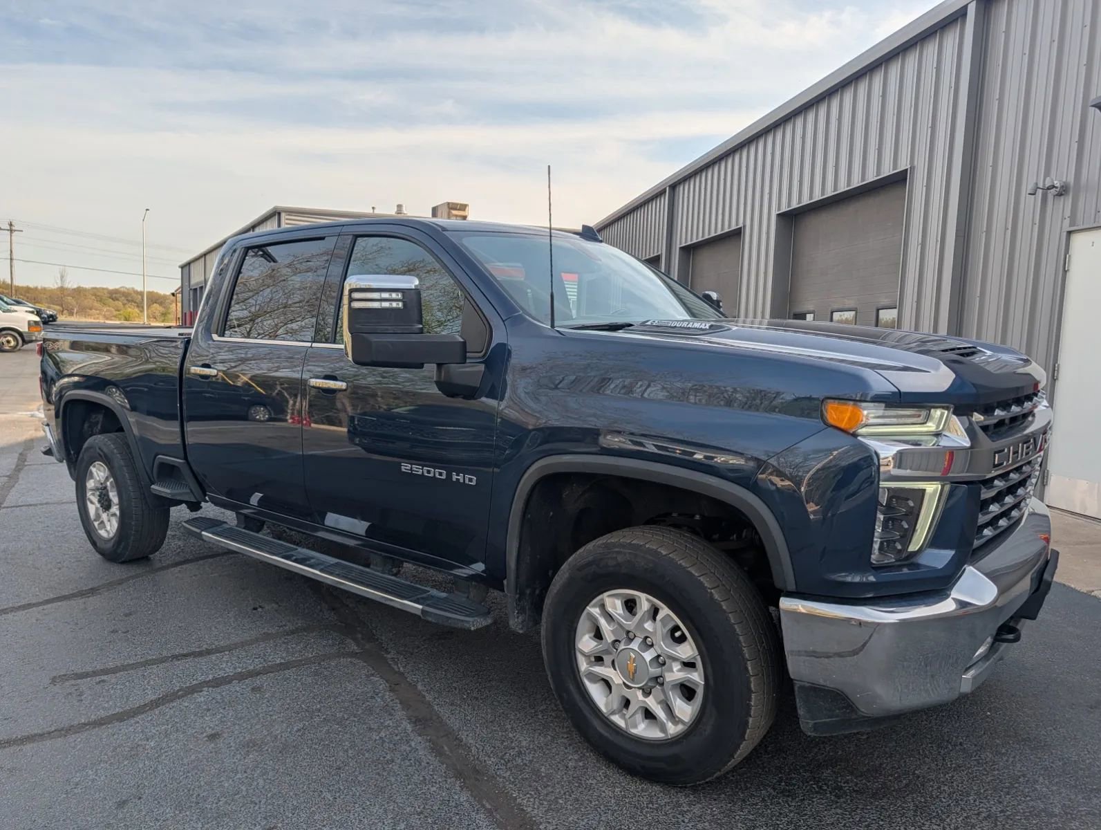 Used 2022 Chevrolet Silverado 2500 LTZ w/ LTZ Convenience Package image 5