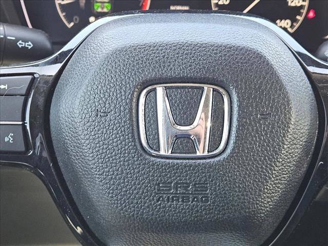 Used 2024 Honda Pilot Touring image 13