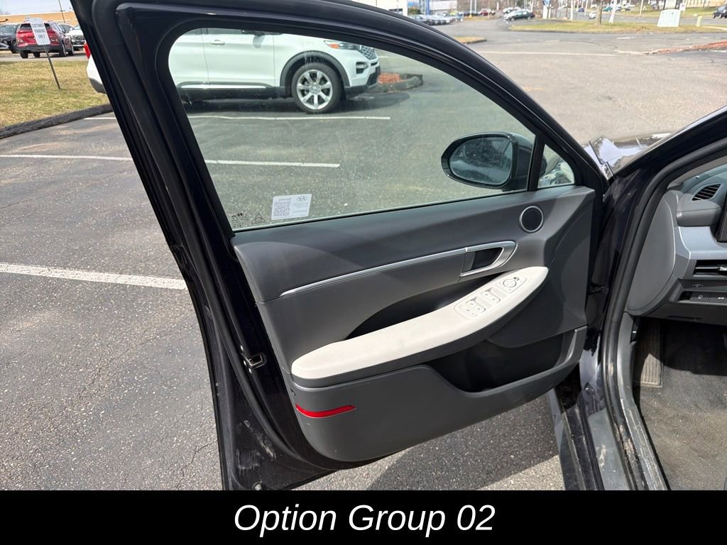 Used 2024 Hyundai Sonata SEL w/ Convenience Package image 11