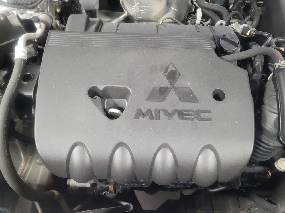 Used 2019 Mitsubishi Outlander SE image 30