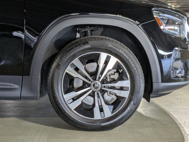 Certified 2025 Mercedes-Benz GLB 250 GLB 250 image 24