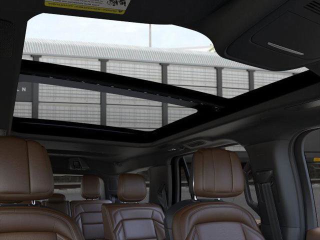 New 2025 Lincoln Navigator Reserve image 22