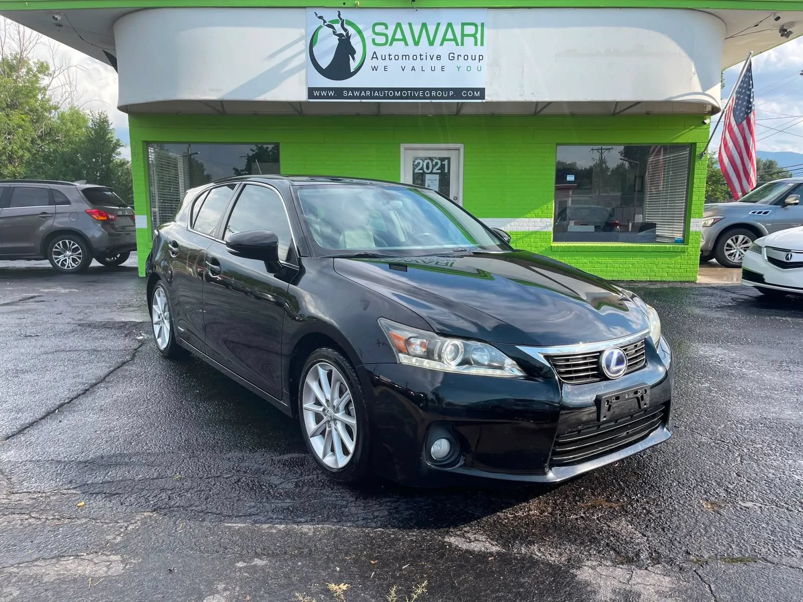 Used 2012 Lexus CT 200h Premium FWD image 1
