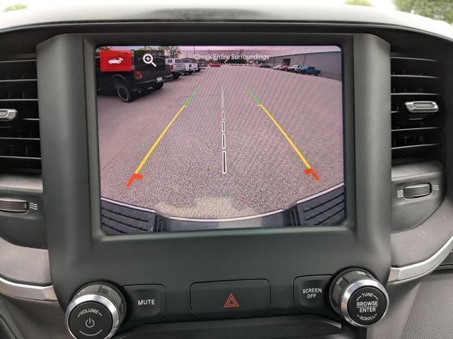 Used 2024 RAM 2500 Big Horn AWD/4WD image 6
