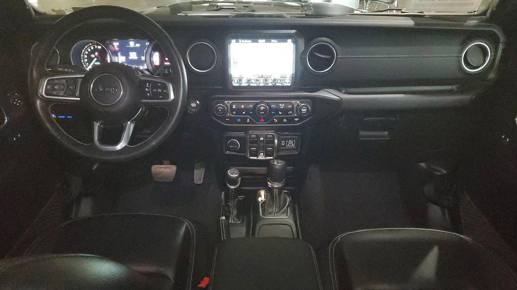 Used 2022 Jeep Wrangler Unlimited Sahara w/ Cold Weather Group image 12