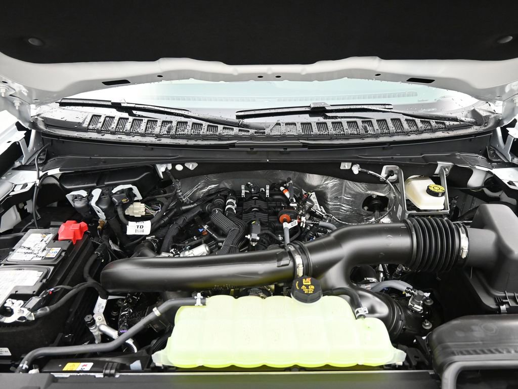 New 2025 Ford Expedition Active image 12