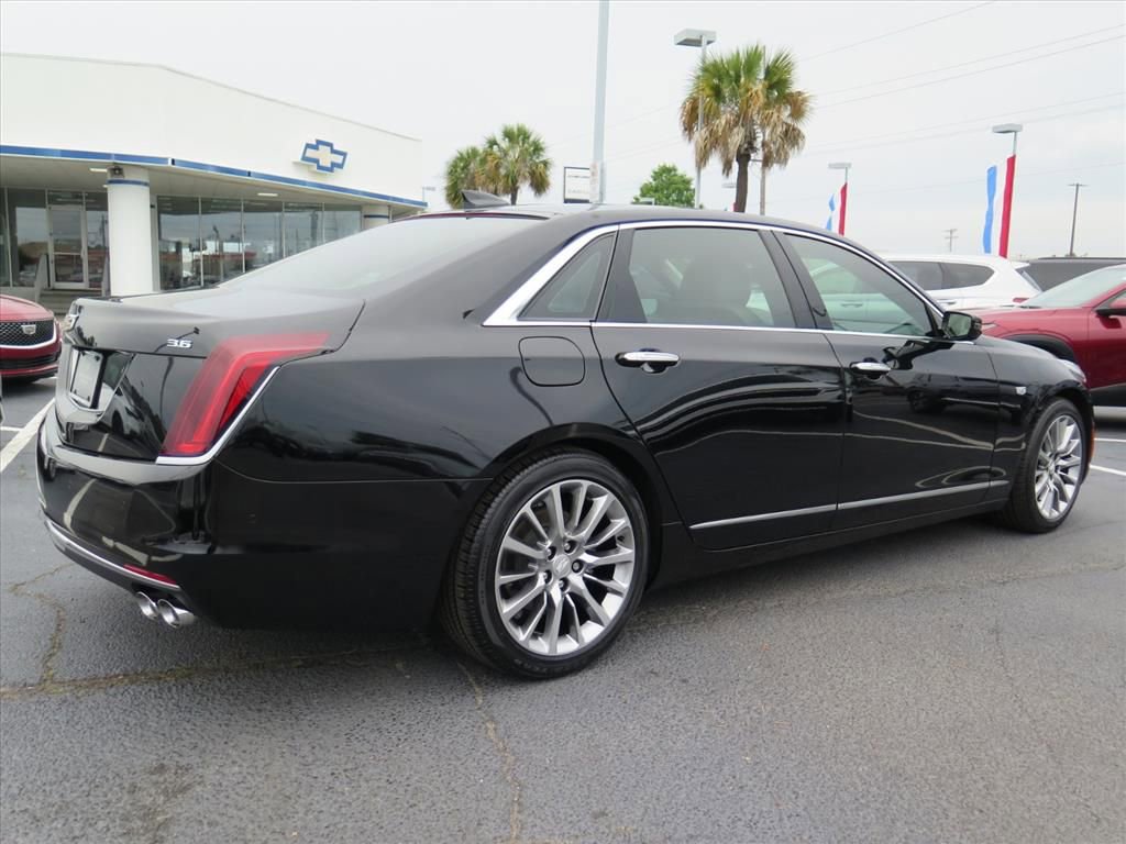Used 2018 Cadillac CT6 Luxury AWD/4WD image 3