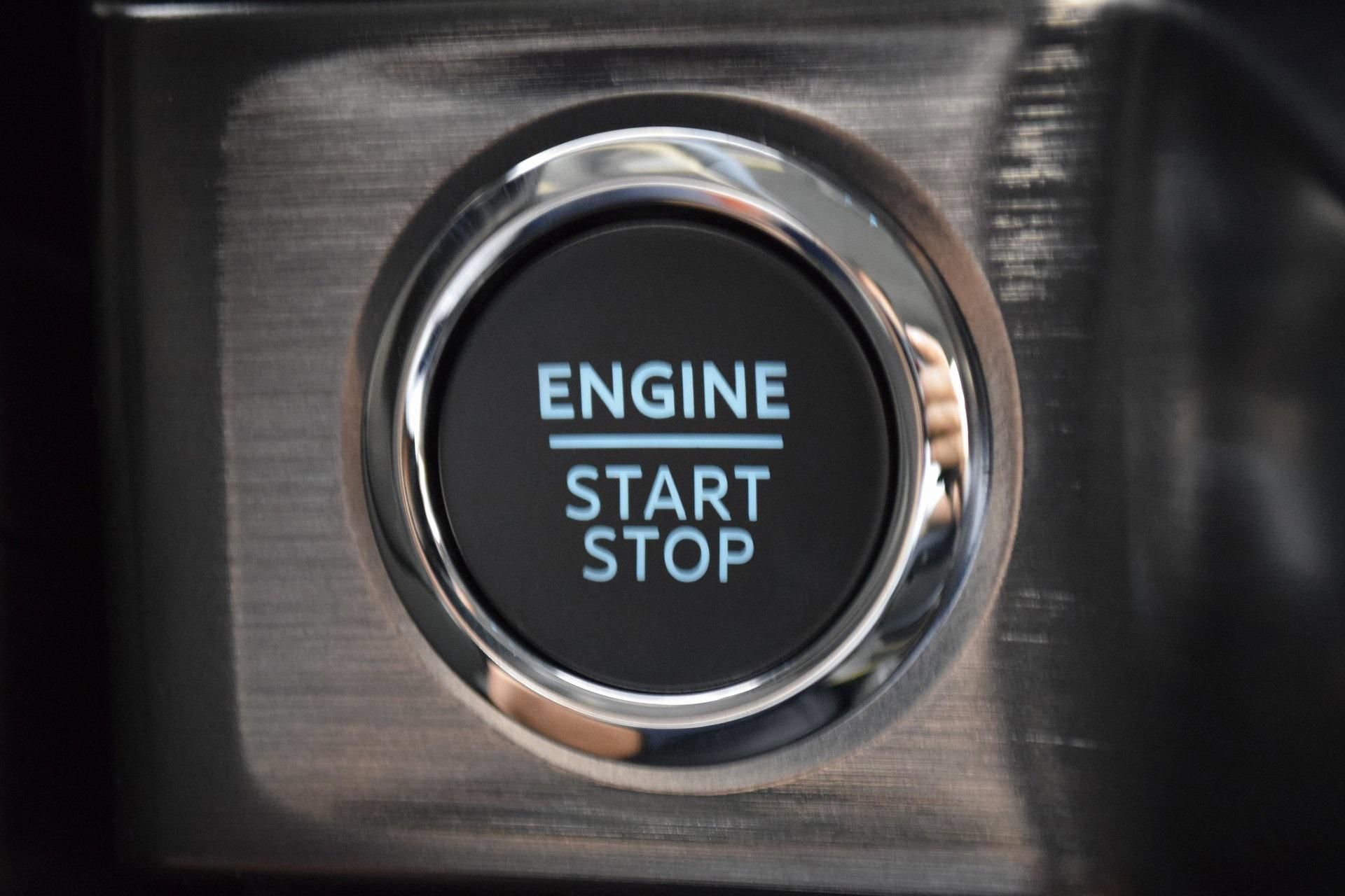 New 2026 Ford F250 Lariat w/ Black Appearance Package image 15