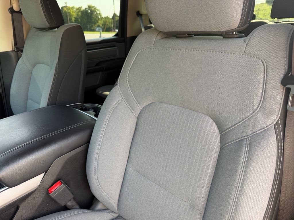 Used 2020 RAM 1500 Big Horn AWD/4WD image 14