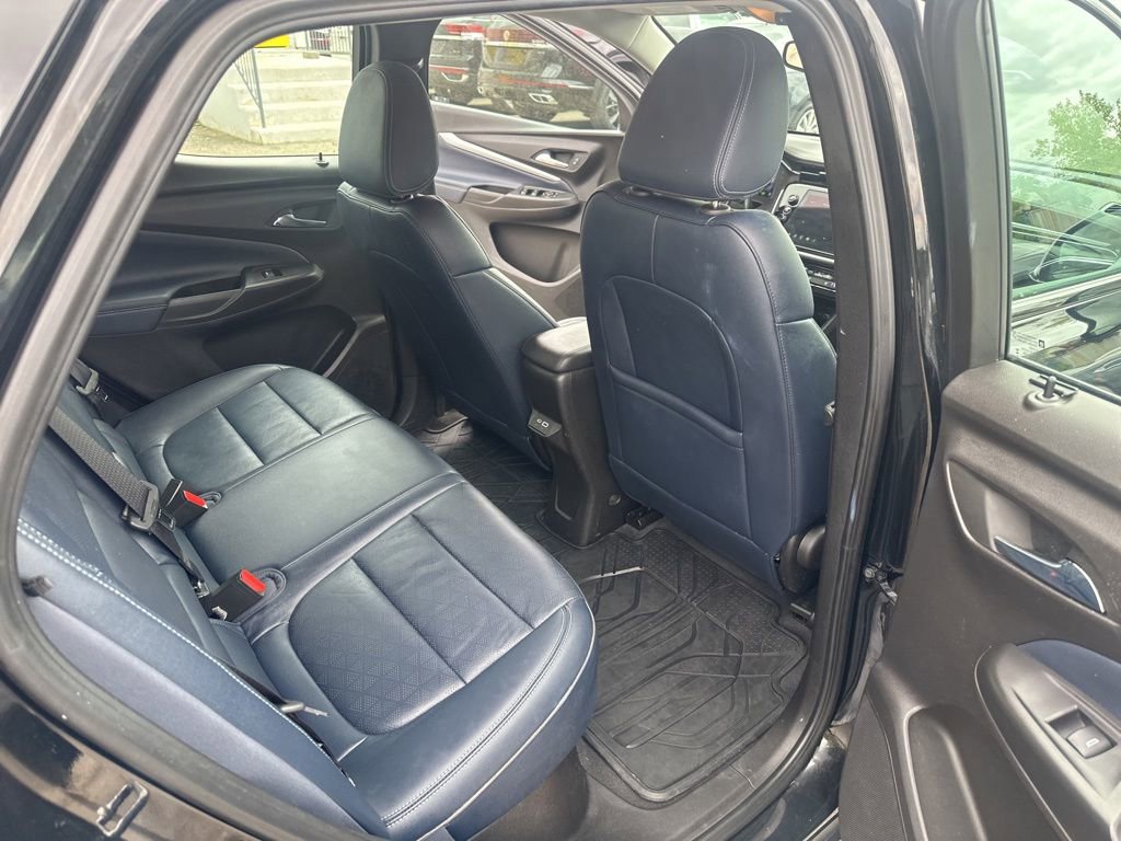 Used 2023 Chevrolet Bolt EUV LT w/ Convenience Package FWD image 29