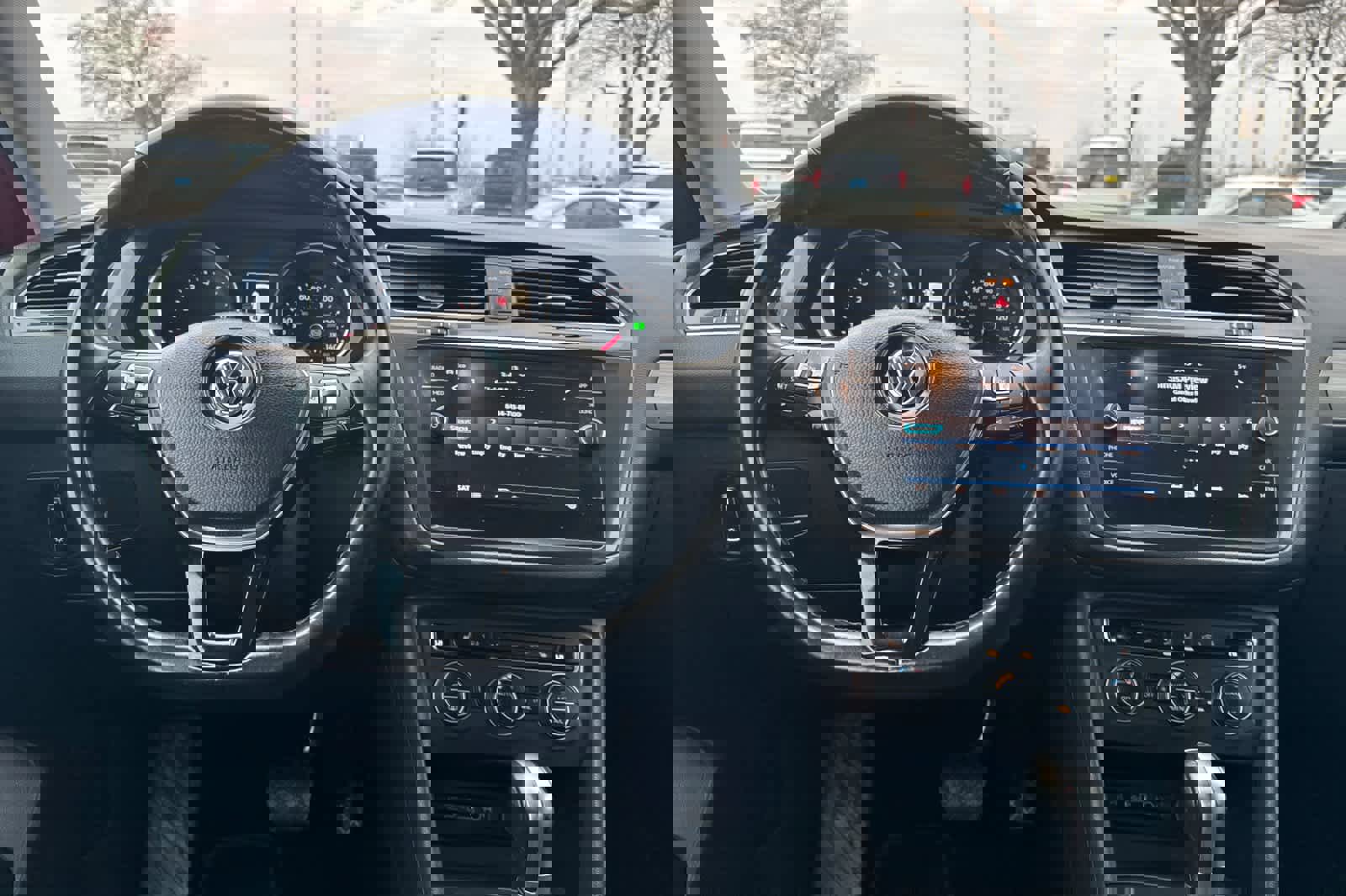 Used 2019 Volkswagen Tiguan SE image 14