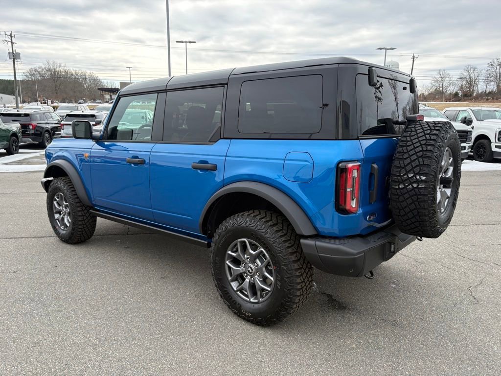 New 2025 Ford Bronco Badlands image 8
