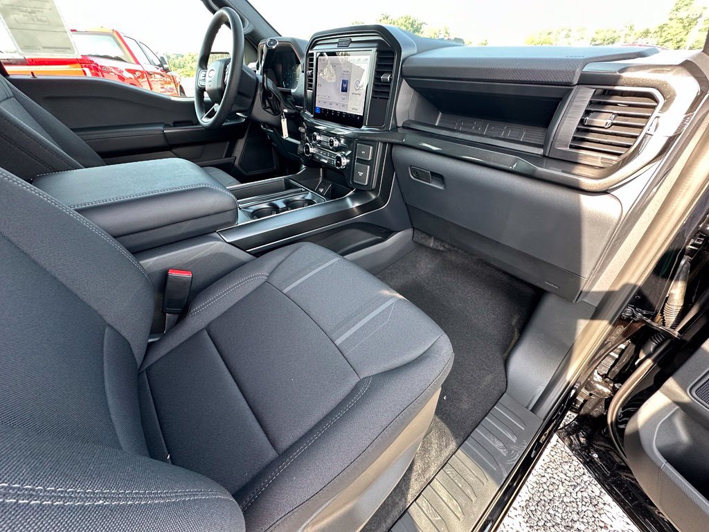 New 2026 Ford F150 STX w/ Equipment Group 200A AWD/4WD image 20