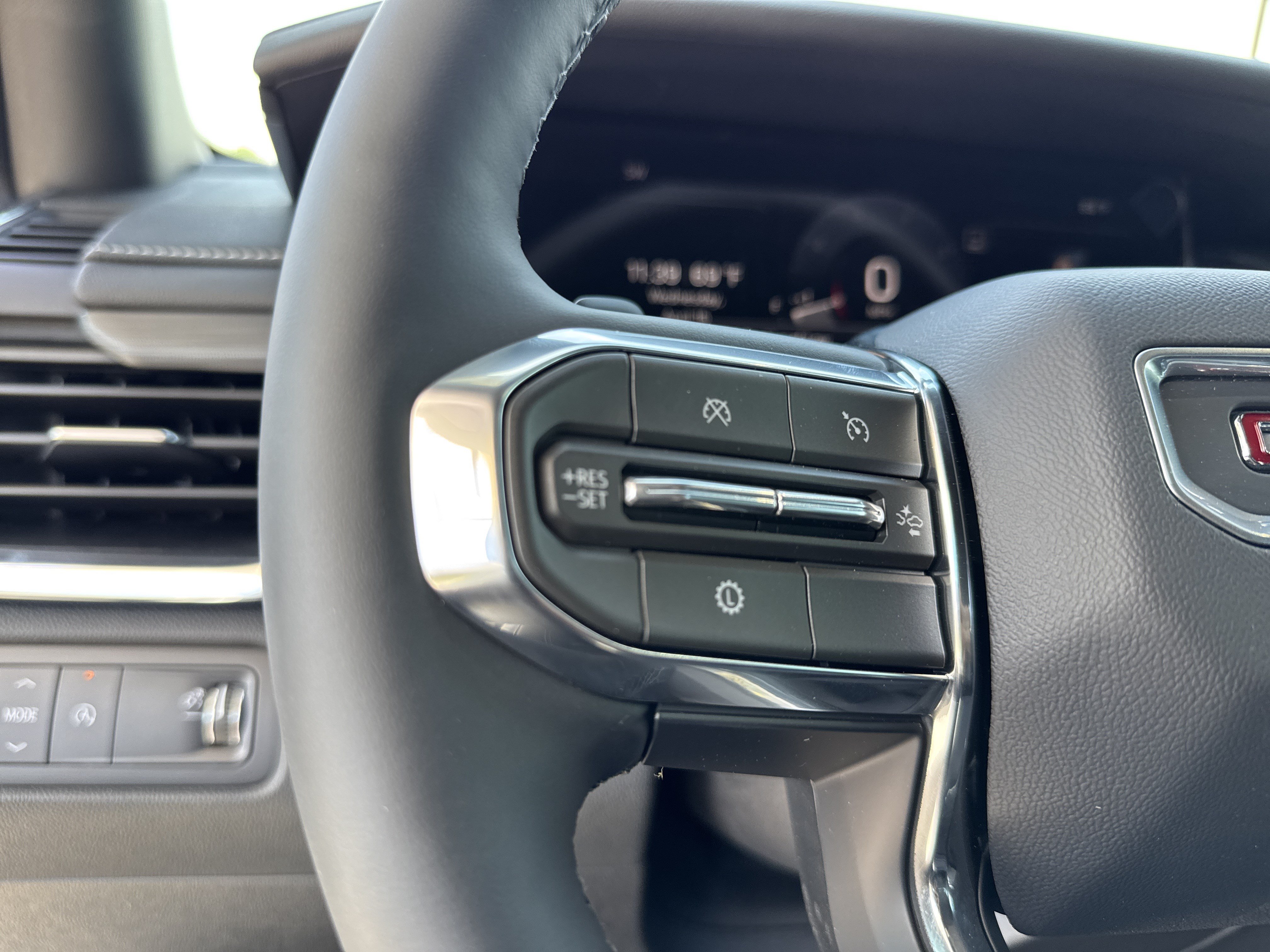 New 2026 GMC Acadia Elevation w/ Black Edition FWD image 19