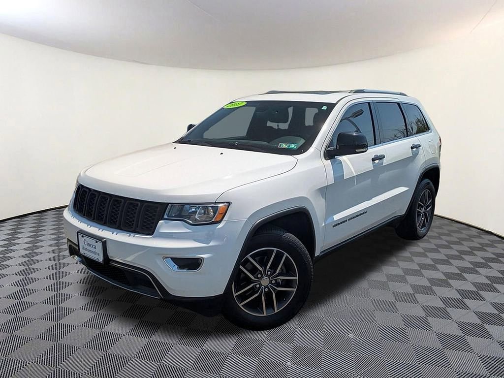 Used 2017 Jeep Grand Cherokee Limited AWD/4WD image 1