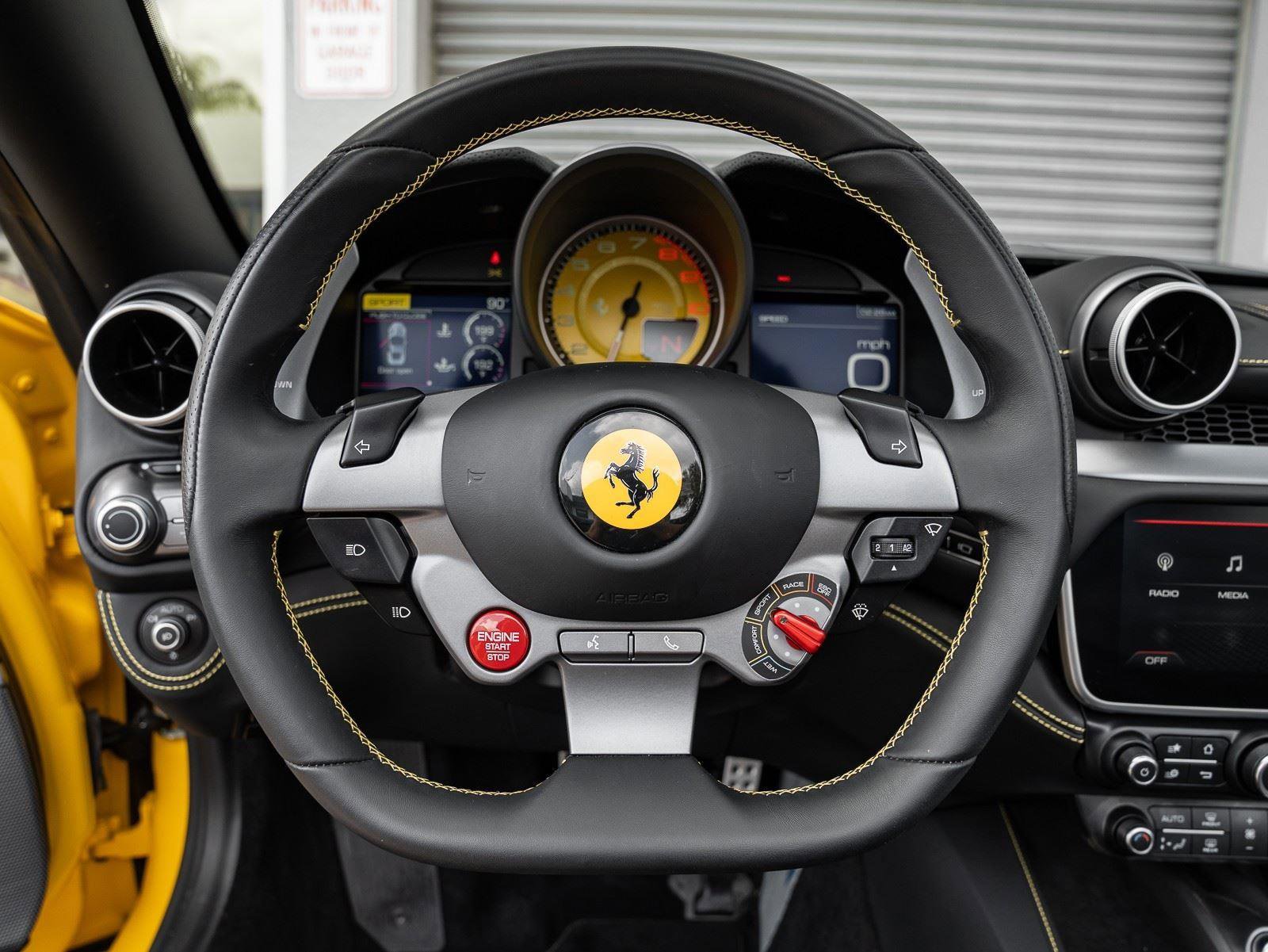 Used 2022 Ferrari Portofino M image 10