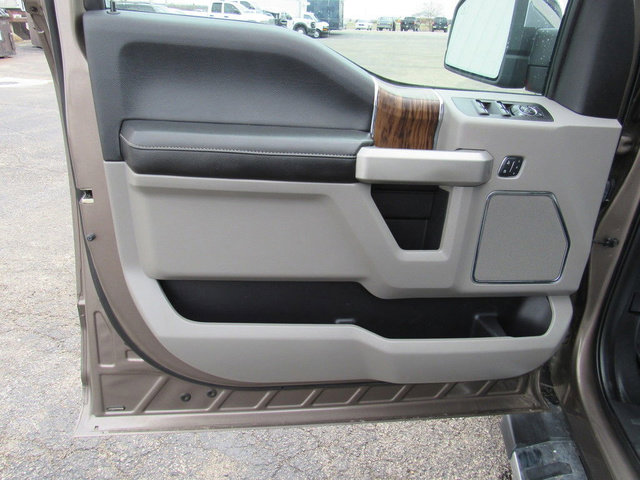 Used 2018 Ford F150 Lariat w/ Equipment Group 502A Luxury image 24