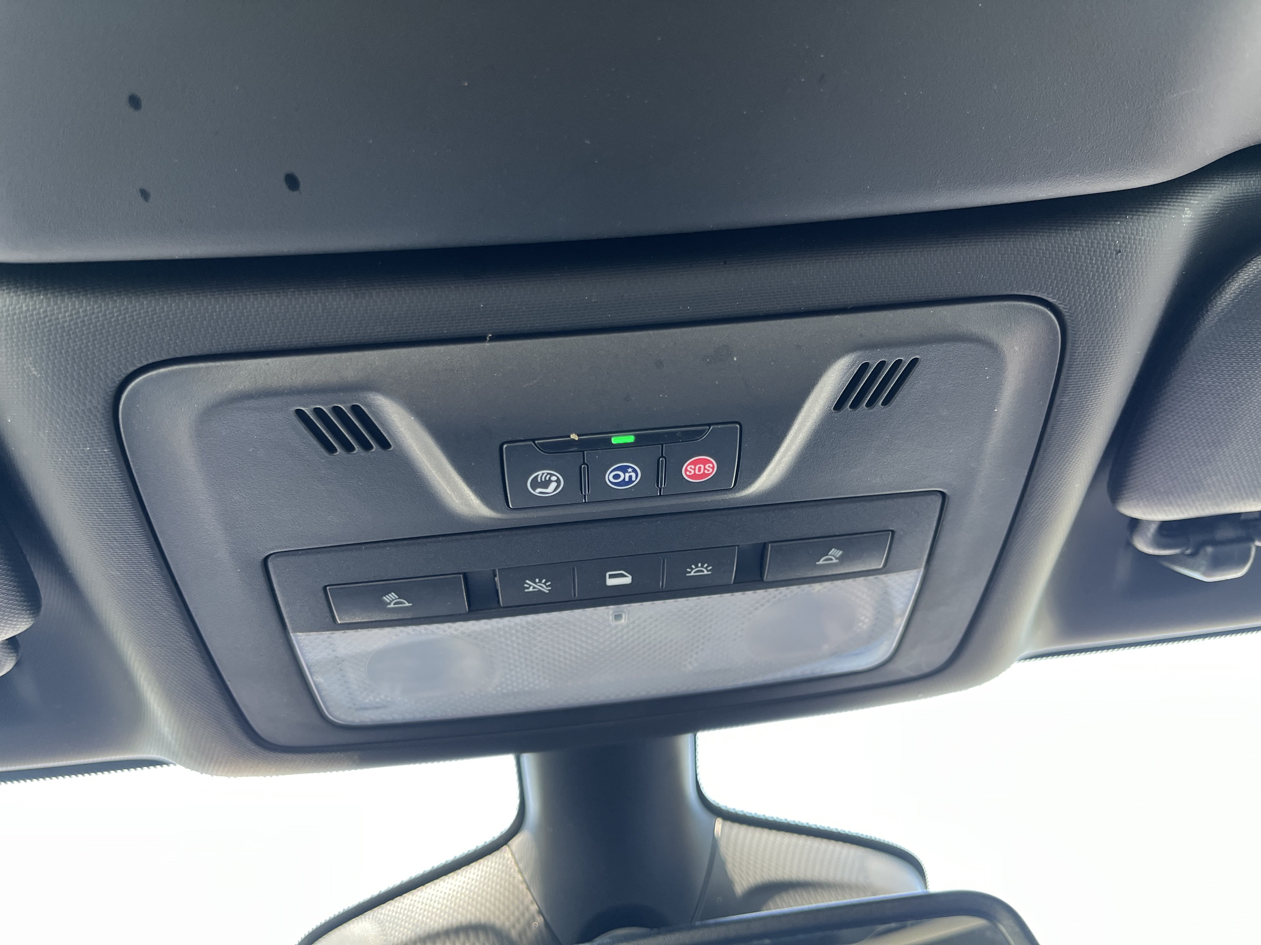 Used 2019 Buick Cascada Sport Touring FWD image 19
