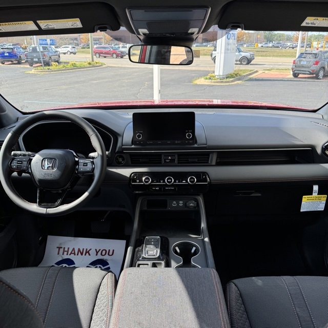 New 2025 Honda Pilot Sport image 15