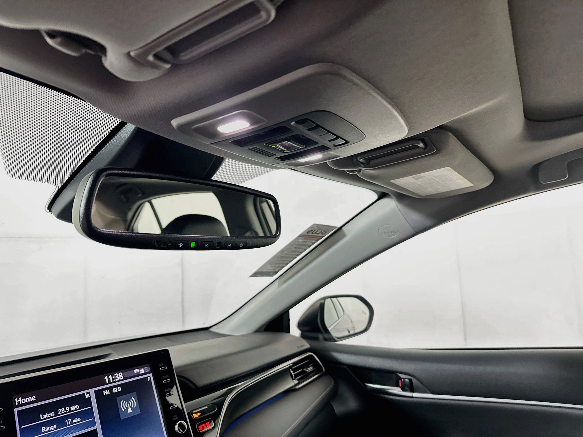Used 2022 Toyota Camry XSE FWD image 18