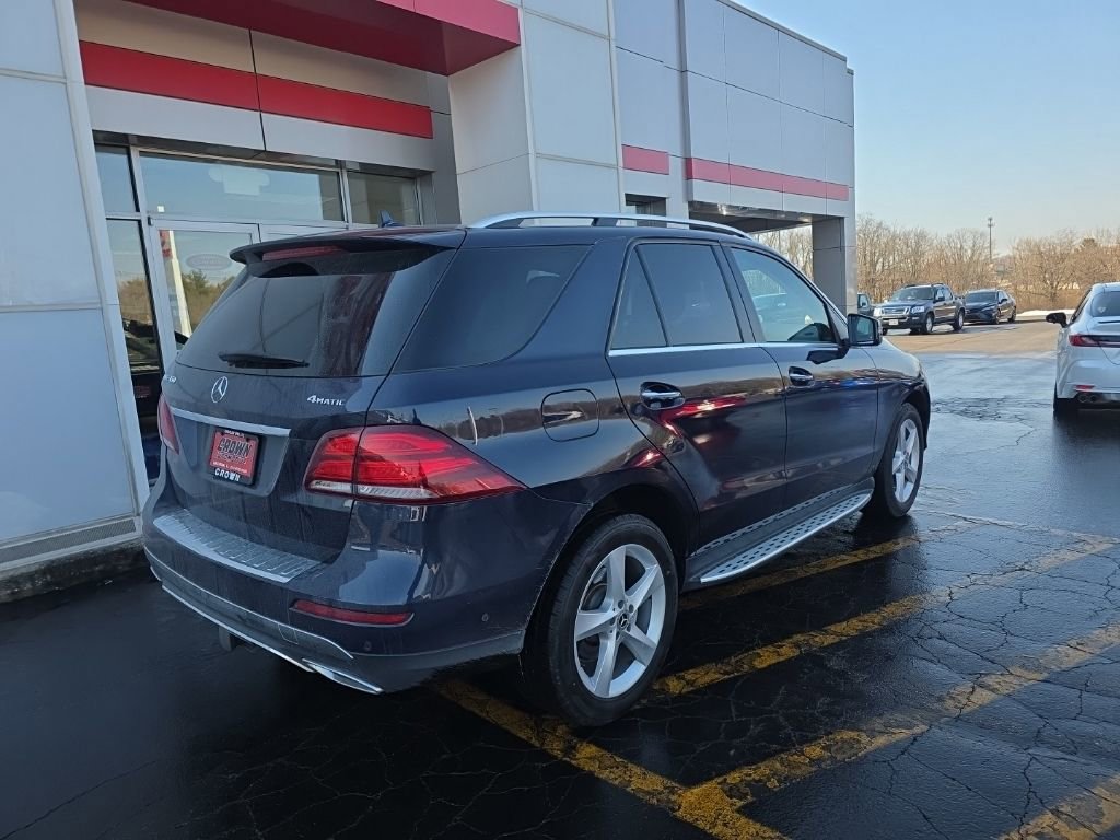 Used 2018 Mercedes-Benz GLE 350 4MATIC w/ Premium 2 Package image 3