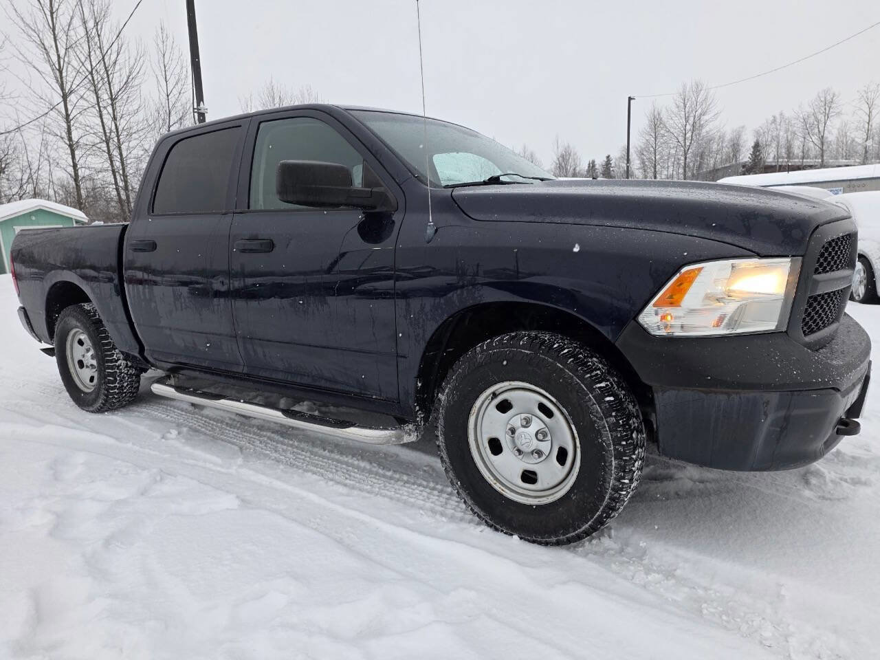 Used 2013 RAM 1500 Tradesman w/ Popular Equipment Group AWD/4WD image 3