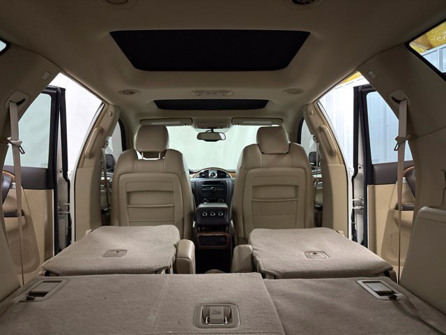 Used 2009 Buick Enclave CXL AWD/4WD image 16
