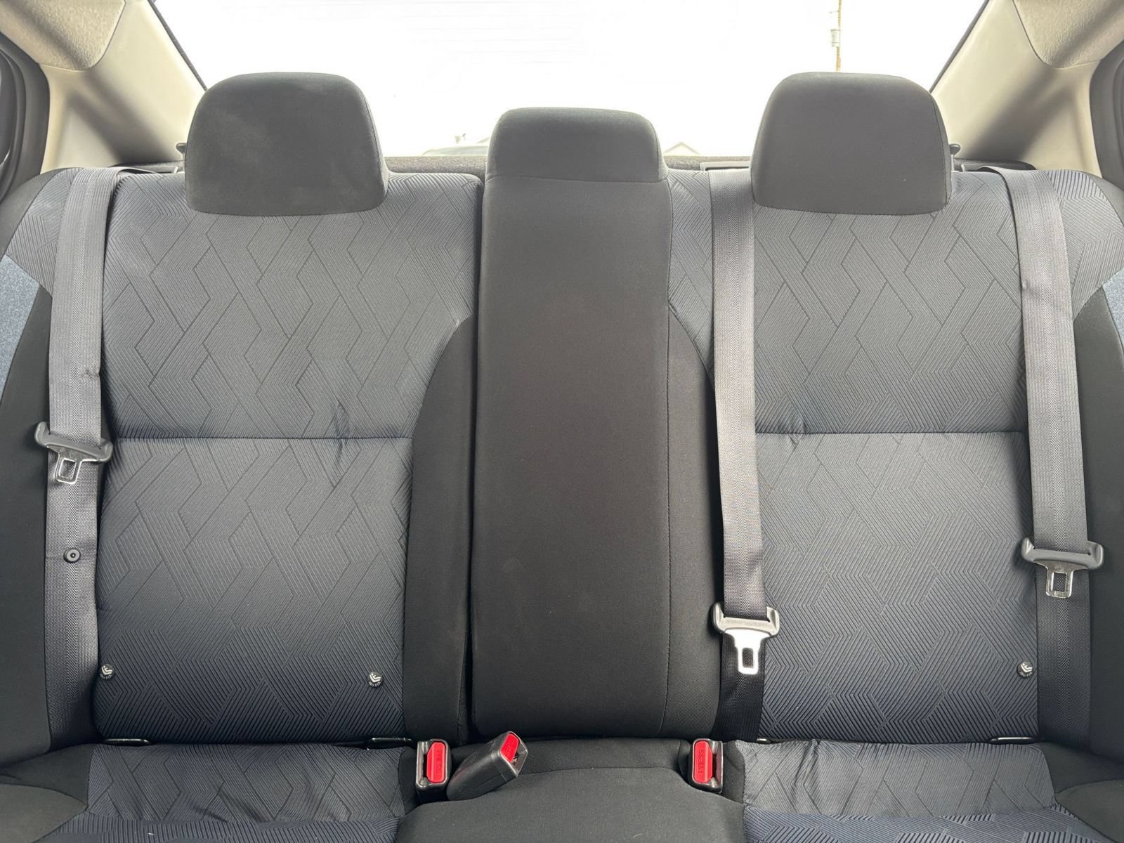 Used 2025 Nissan Versa SV FWD image 35