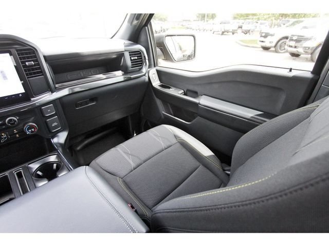 Used 2025 Ford F150 STX w/ STX Black Appearance Package AWD/4WD image 9