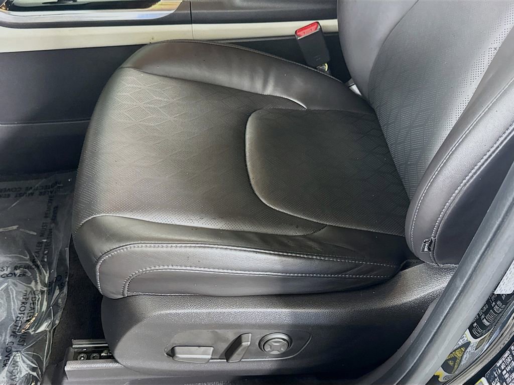 Used 2022 Kia Carnival SX FWD image 19