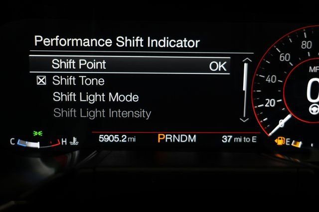 Used 2022 Ford Mustang Shelby GT500 w/ Carbon Fiber Track Pack RWD image 91
