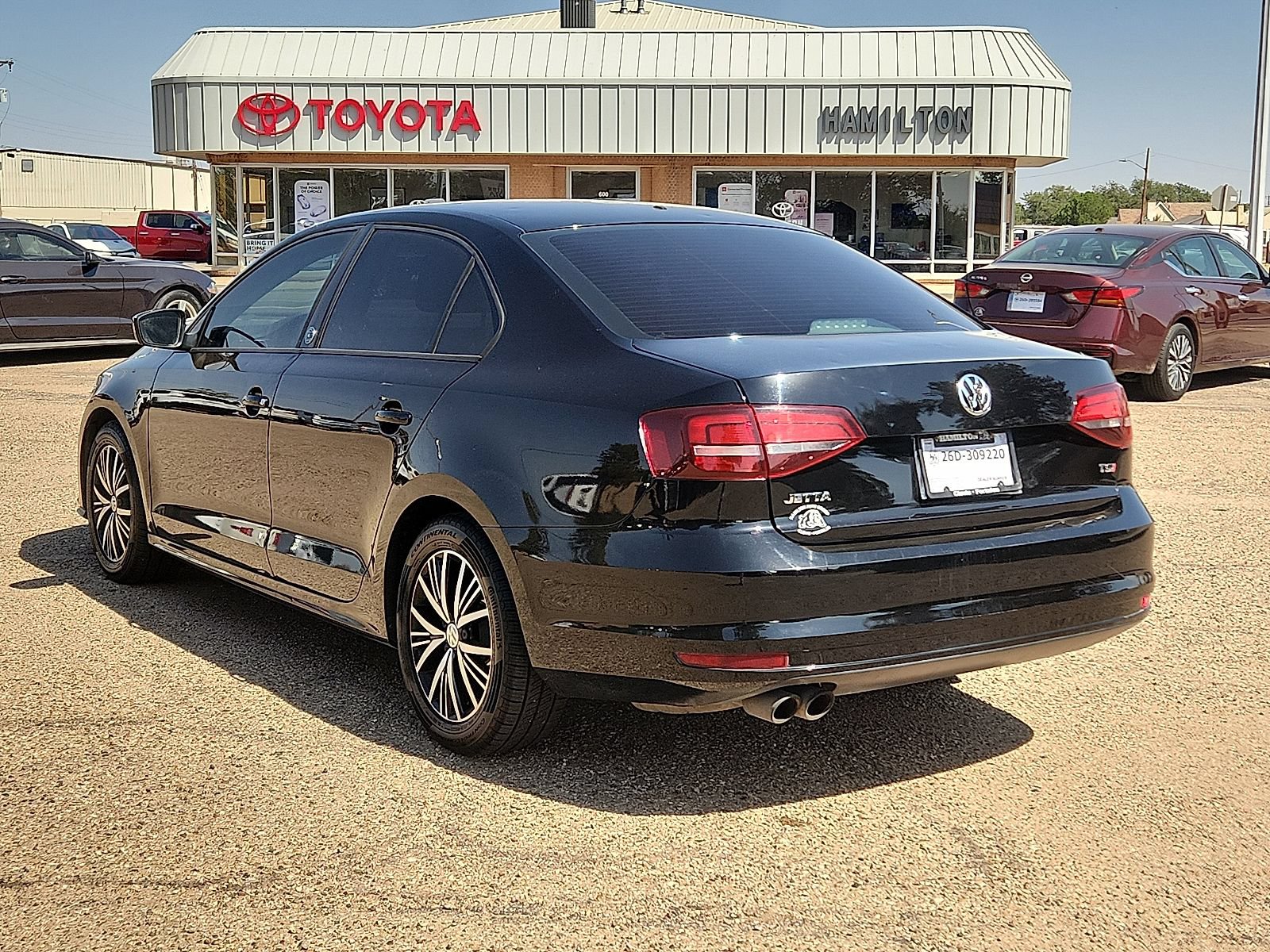 Used 2018 Volkswagen Jetta Wolfsburg Edition FWD image 3