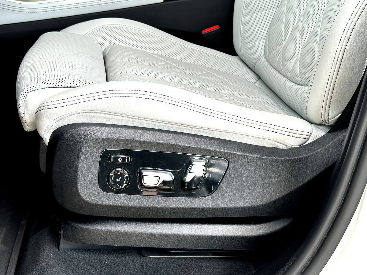 Certified 2023 BMW X5 sDrive40i RWD image 12