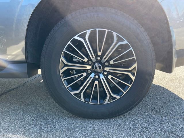 New 2025 Nissan Armada SL image 13