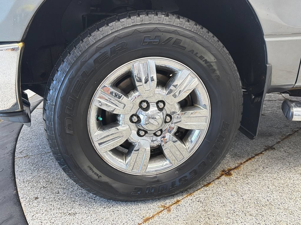 Used 2012 Ford F150 XLT w/ XLT Chrome Pkg AWD/4WD image 8