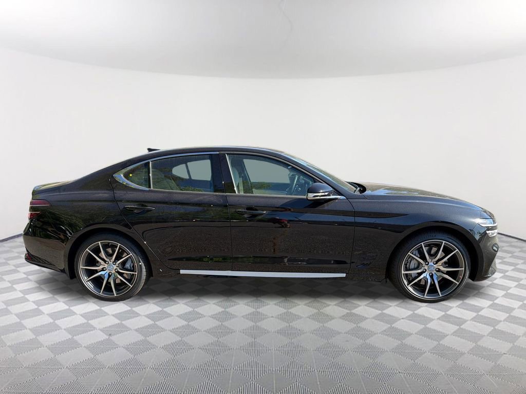 New 2026 Genesis G70 2.5T image 4