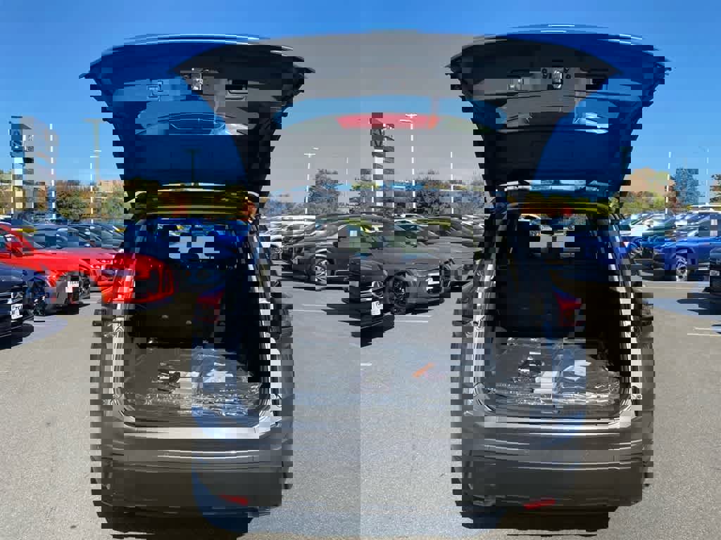 New 2026 Nissan Rogue SV image 6