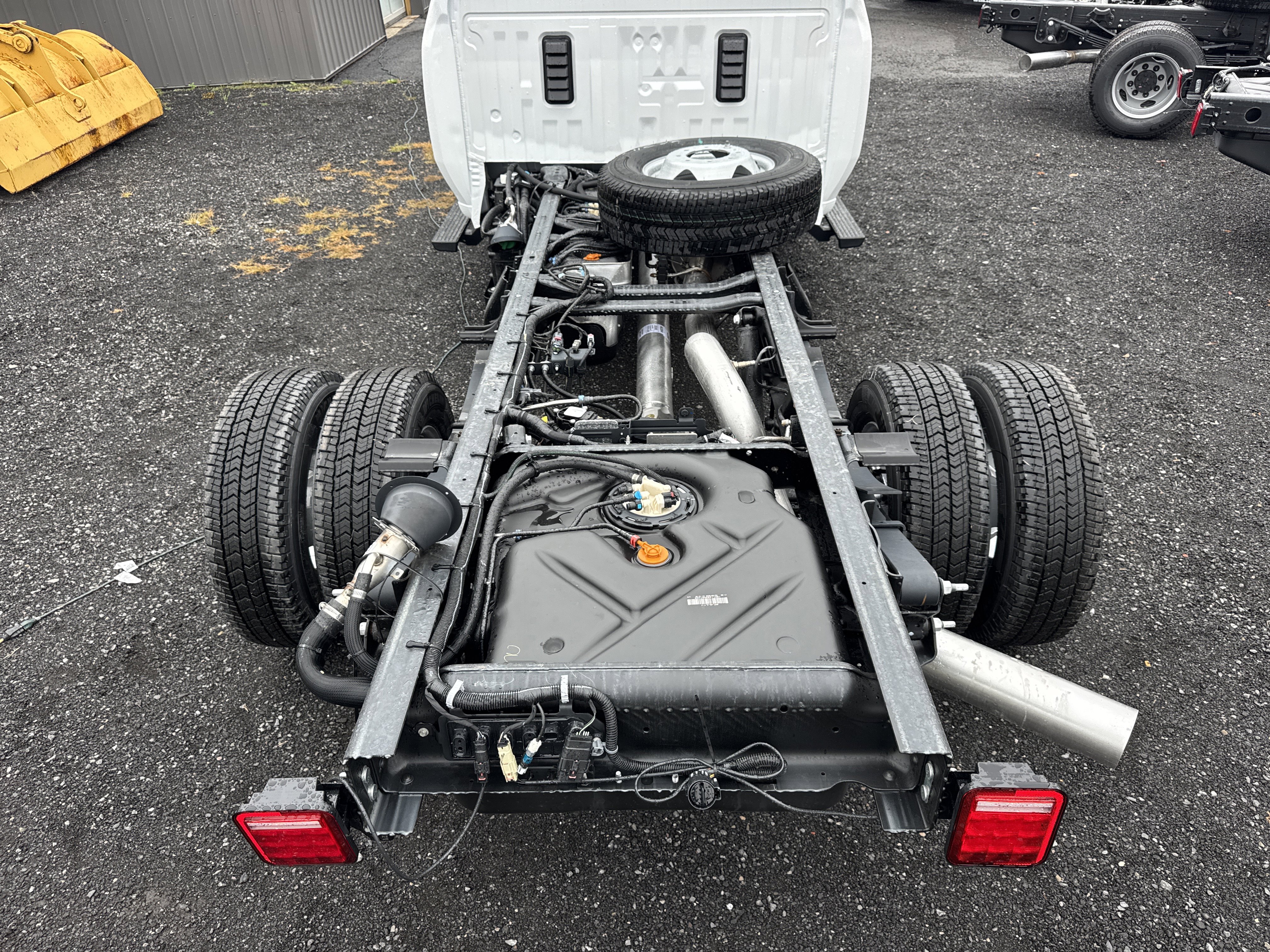 New 2025 GMC Sierra 3500 Pro w/ Convenience Package image 27