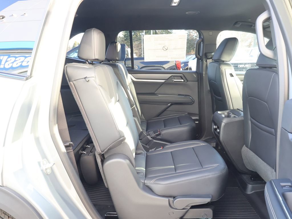 New 2026 GMC Acadia Elevation w/ Black Edition image 33